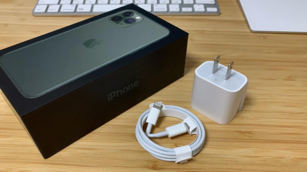 iPhone11Pro 18W充電器